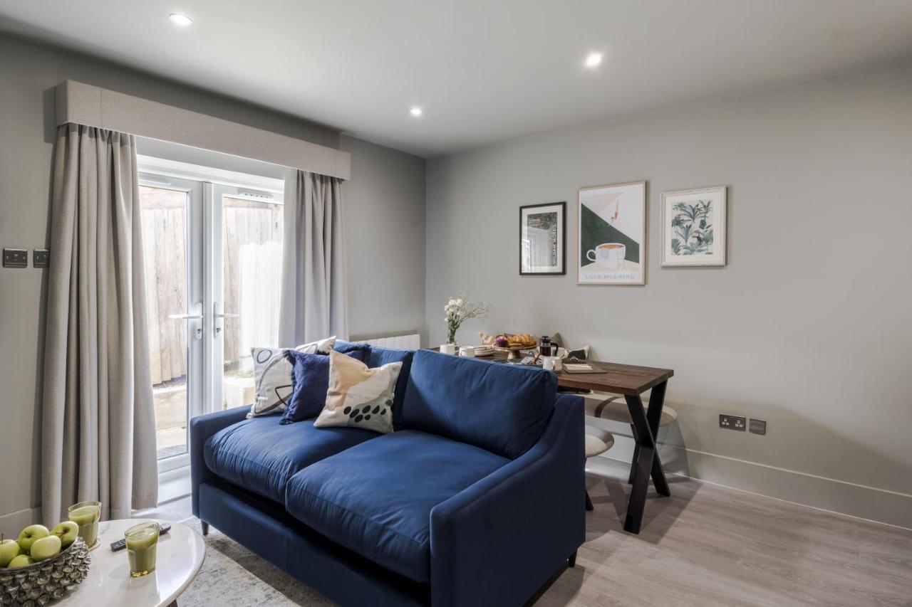 Tooting - Your Apartment ลอนดอน ภายนอก รูปภาพ