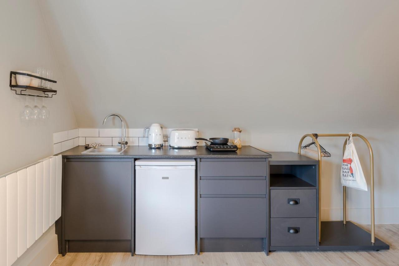 Tooting - Your Apartment ลอนดอน ภายนอก รูปภาพ