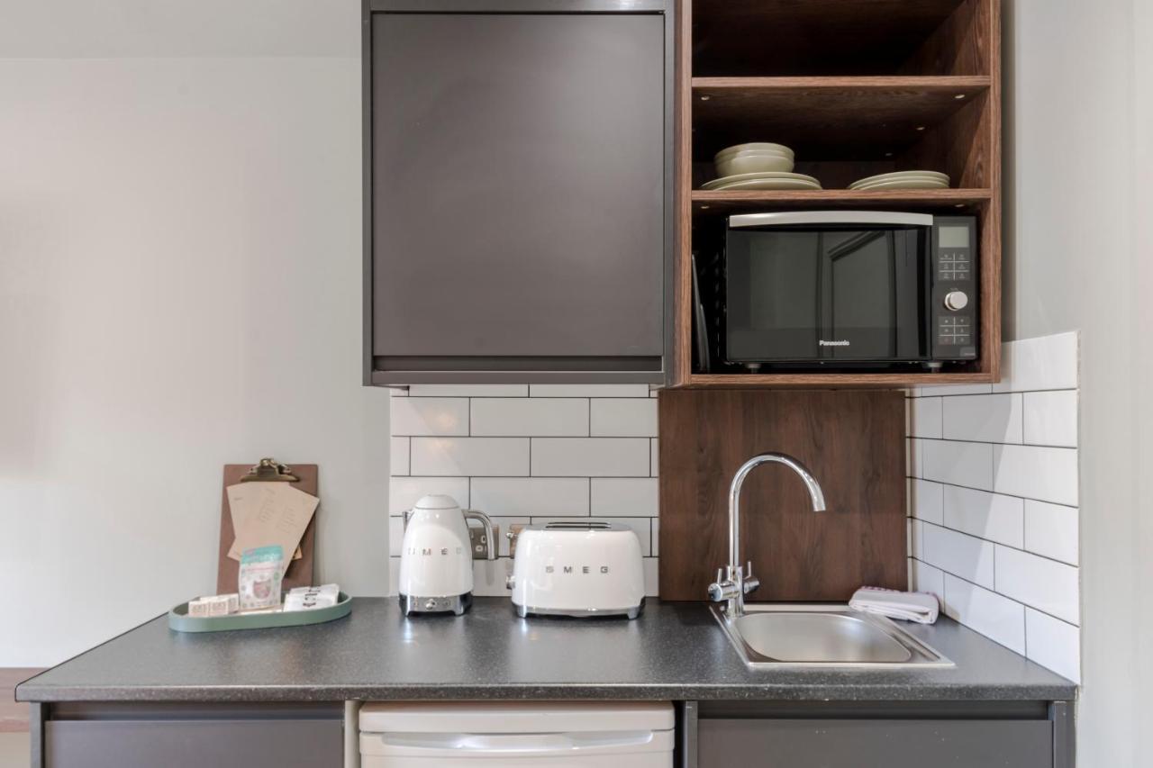 Tooting - Your Apartment ลอนดอน ภายนอก รูปภาพ